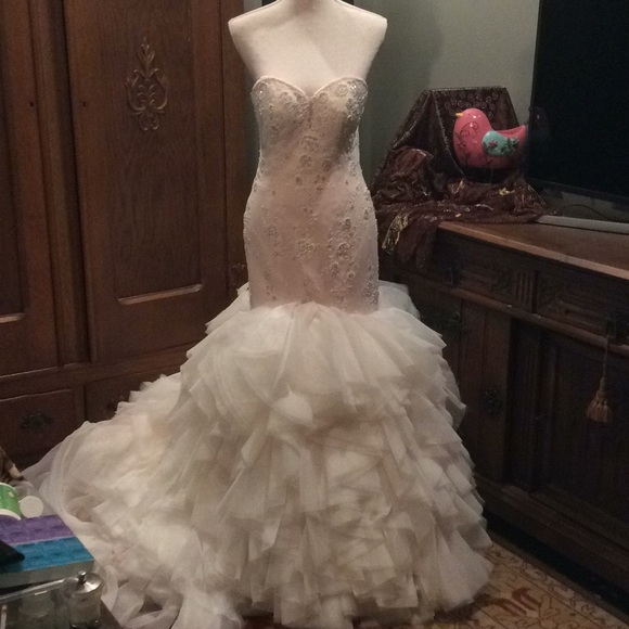 LuRaquel Couture Dresses & Skirts - NWOT  Haute Couture LuRaquel Sz..2/4 One of a kind